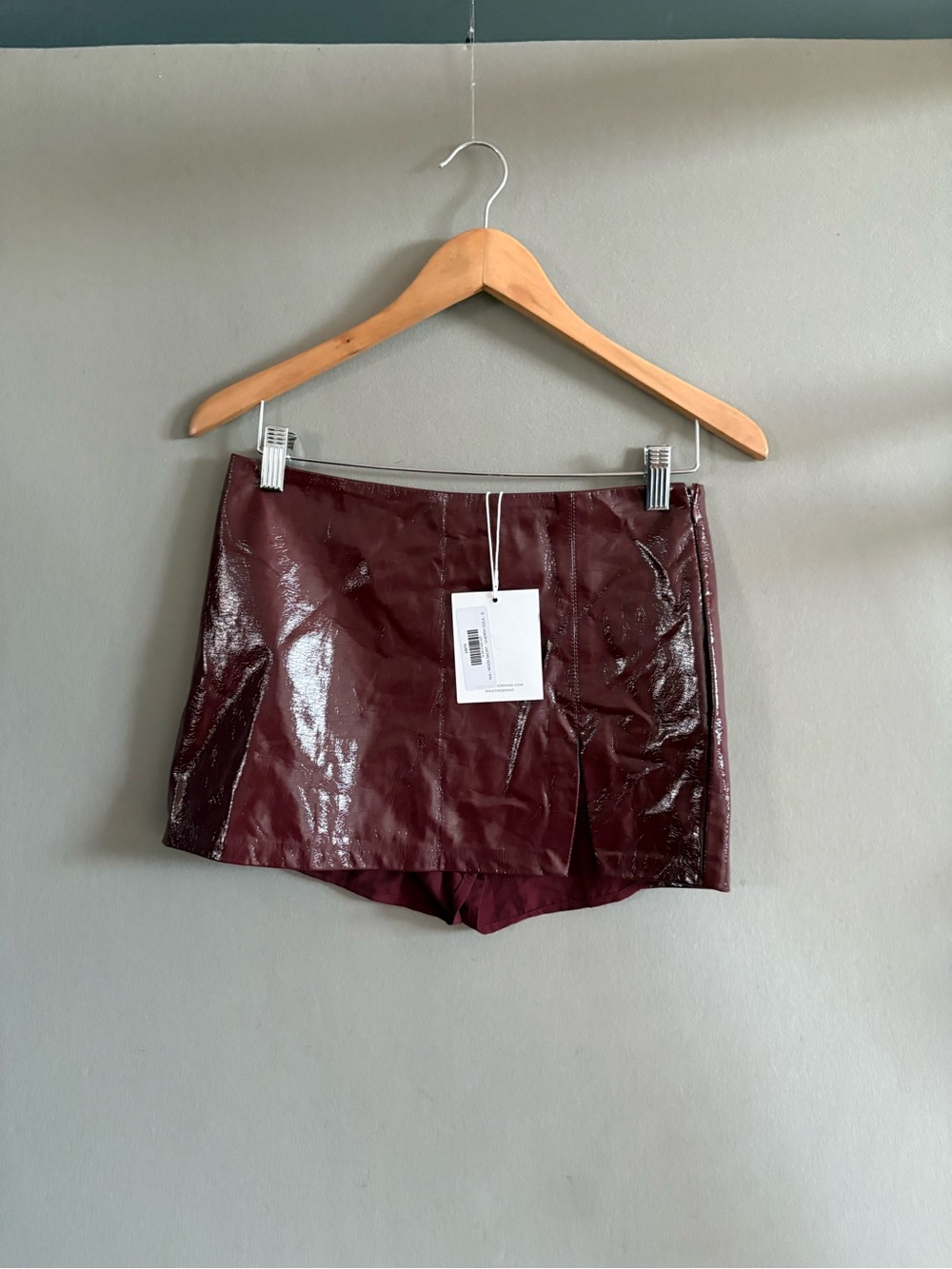 NIA The Brand Moon Skort Vegan Leather Size Small Cherry Cola Short